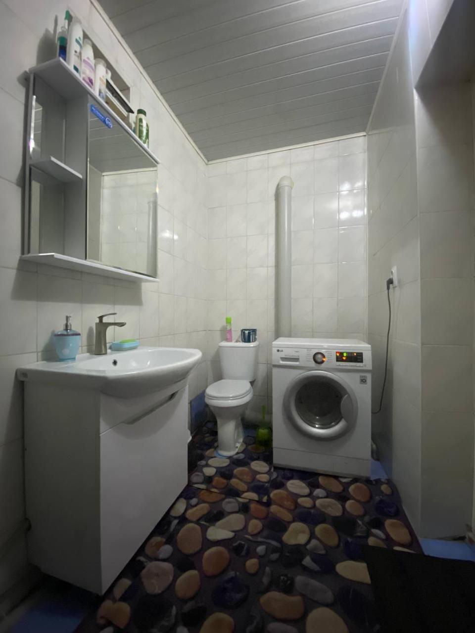 Naryn Guest House Εξωτερικό φωτογραφία