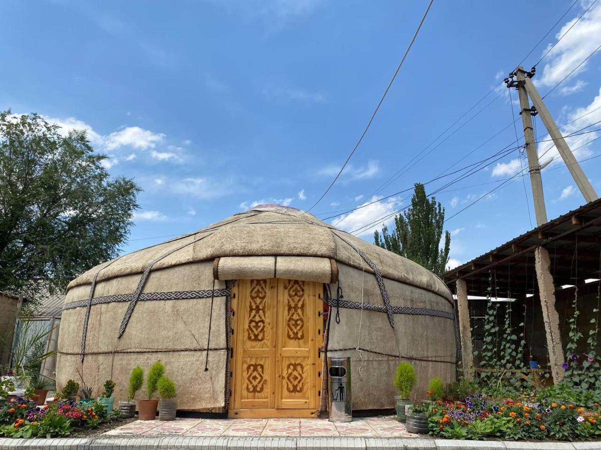 Naryn Guest House Εξωτερικό φωτογραφία