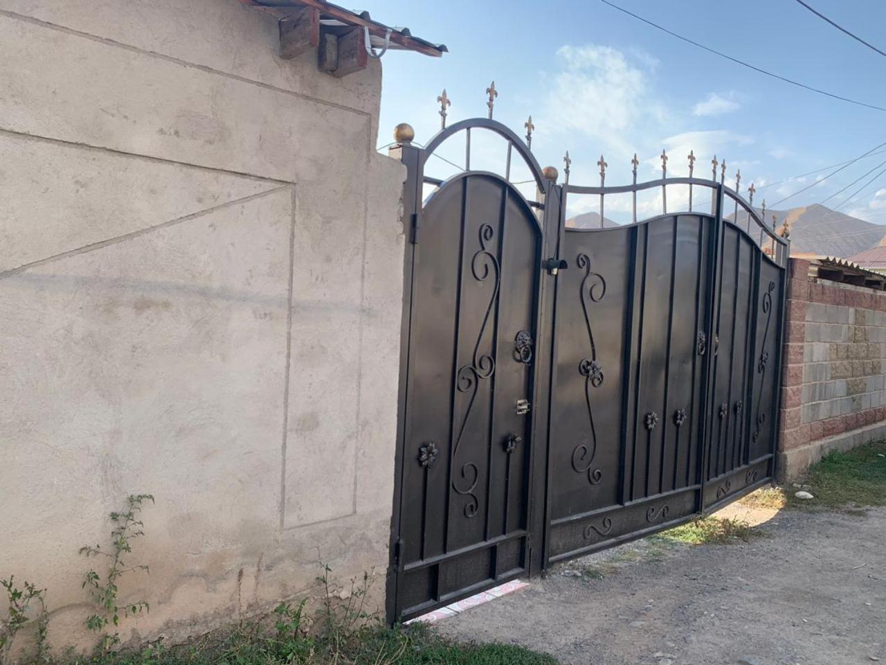 Naryn Guest House Εξωτερικό φωτογραφία